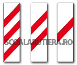 Additional panels for the level crossing with the railway