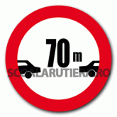 Interzis autovehiculelor de a circula fără a menține…