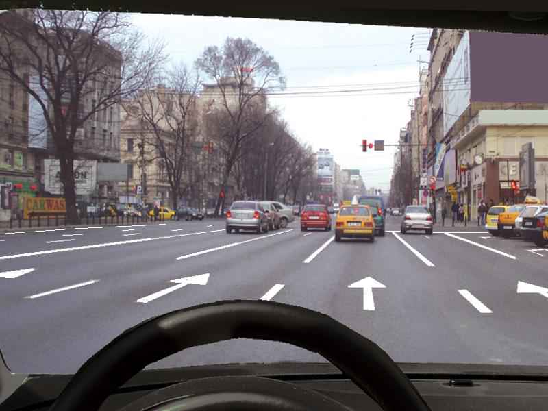 Cum trebuie să procedați corect la trecerea de pe o bandă pe alta?