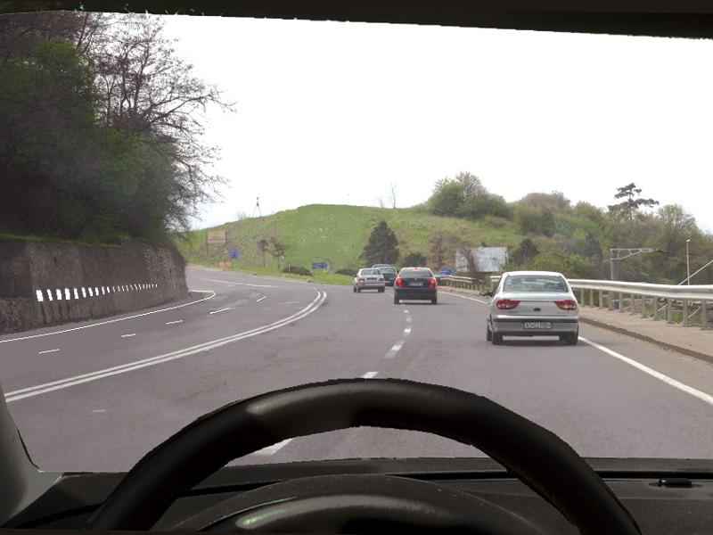 Puteți depăși mai multe vehicule în situația de față?