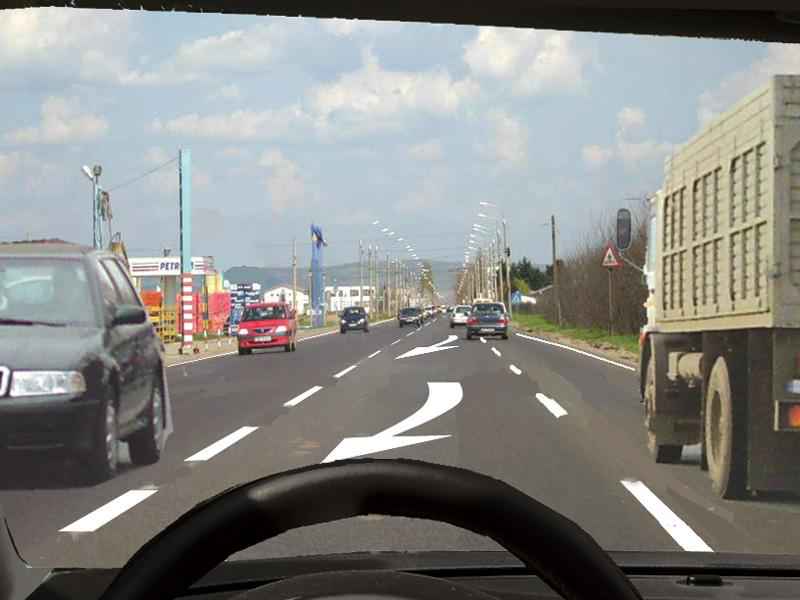 În situația dată puteți continua depășirea?